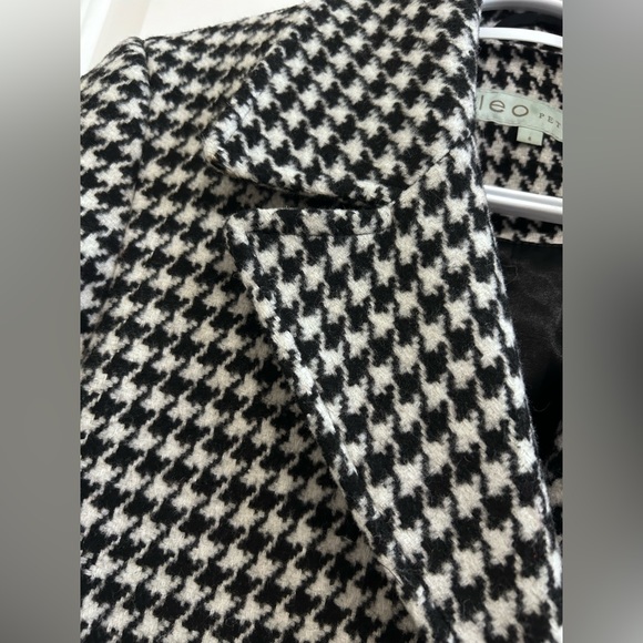 Cleo Coat - Picture 11 of 12